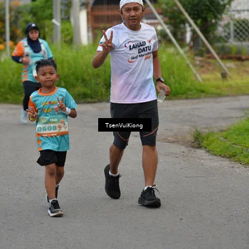 Runner Photo 8187554