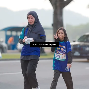 Runner Photo 8187640