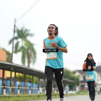 Runner Photo 8187671