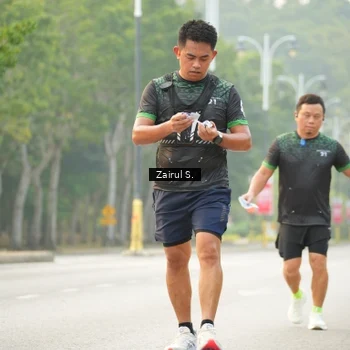 Runner Photo 8187686