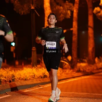 Runner Photo 8187688