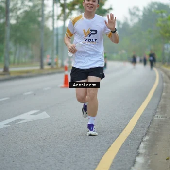 Runner Photo 8187693