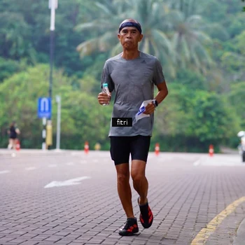 Runner Photo 8187694