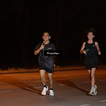 Runner Photo 8187738