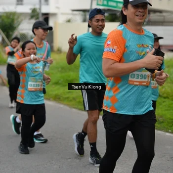 Runner Photo 8187749