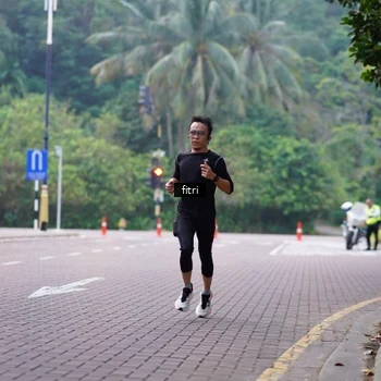 Runner Photo 8187807