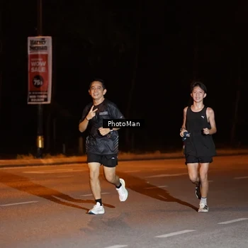 Runner Photo 8187808