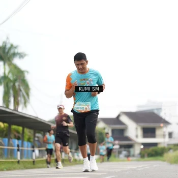 Runner Photo 8187841