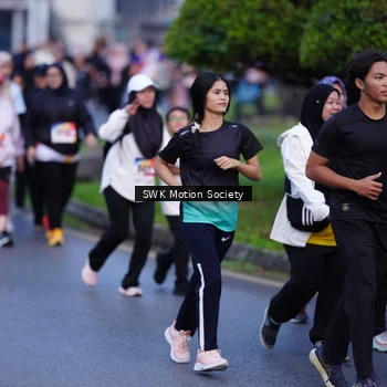 Runner Photo 8187842