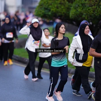 Runner Photo 8187855