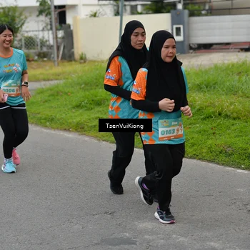 Runner Photo 8187873