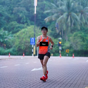 Runner Photo 8187879