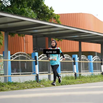 Runner Photo 8187890