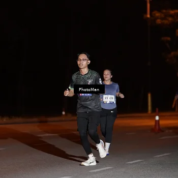 Runner Photo 8187898