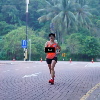 Runner Photo 8187899