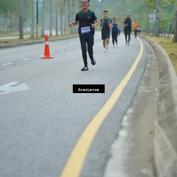 Runner Photo 8187916