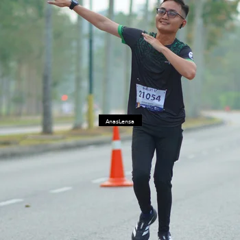 Runner Photo 8187956