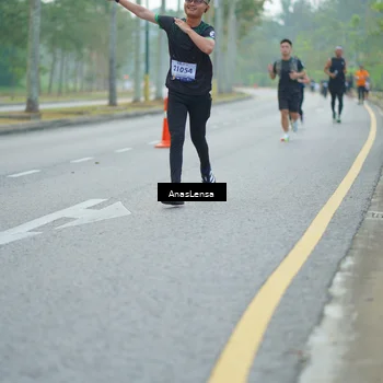 Runner Photo 8187959