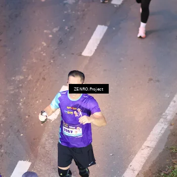 Runner Photo 8188058