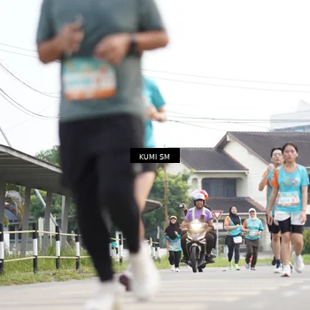 Runner Photo 8188105