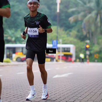 Runner Photo 8188205