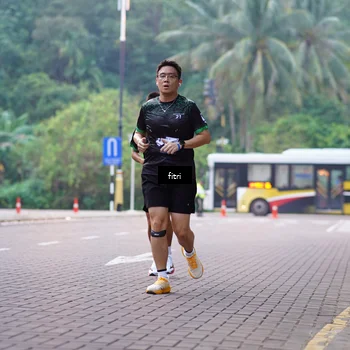Runner Photo 8188288