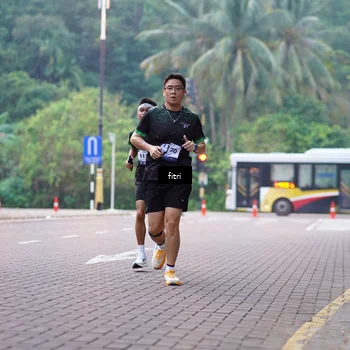 Runner Photo 8188319