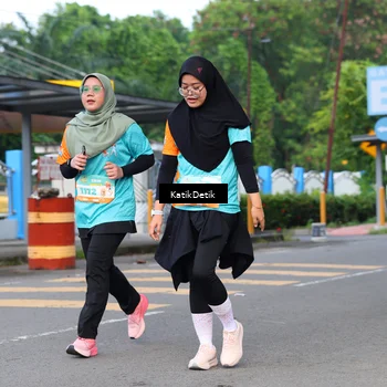 Runner Photo 8188474