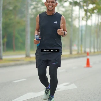 Runner Photo 8188544
