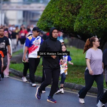 Runner Photo 8188603