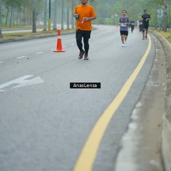 Runner Photo 8188687