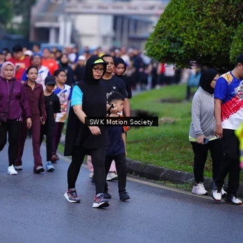 Runner Photo 8188724