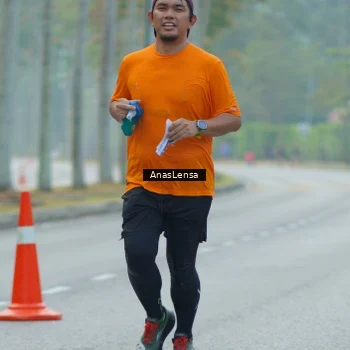 Runner Photo 8188737