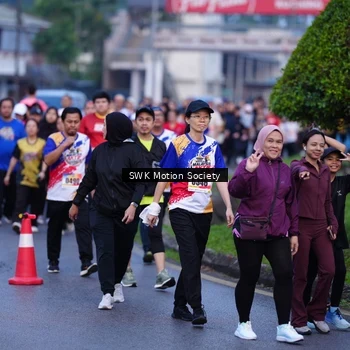 Runner Photo 8188813