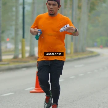 Runner Photo 8188837