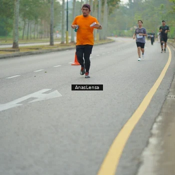 Runner Photo 8188857