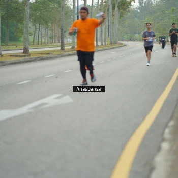 Runner Photo 8188873