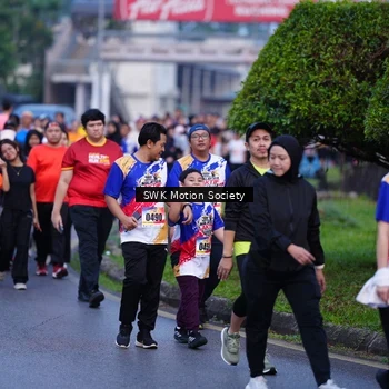 Runner Photo 8188908