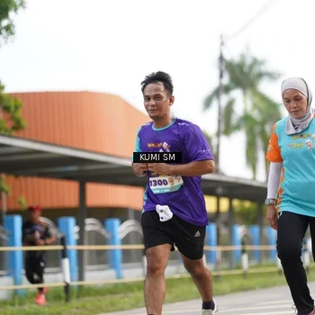 Runner Photo 8189005