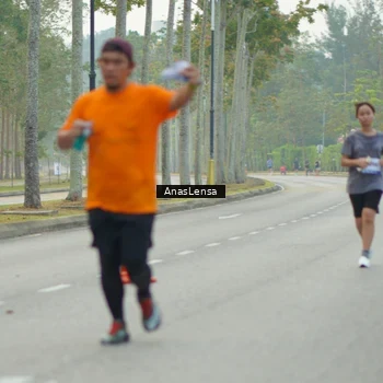 Runner Photo 8189009