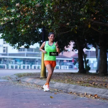 Runner Photo 8189035