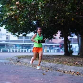 Runner Photo 8189064