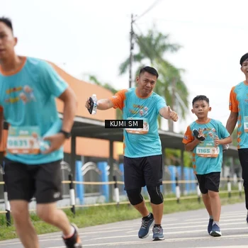Runner Photo 8189073