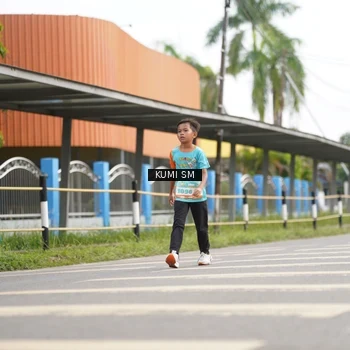 Runner Photo 8189075