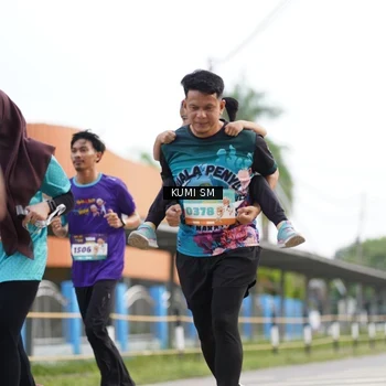 Runner Photo 8189115