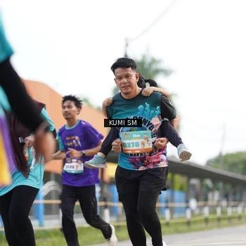 Runner Photo 8189119