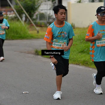 Runner Photo 8189169