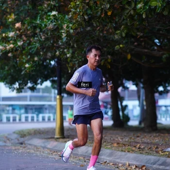 Runner Photo 8189192