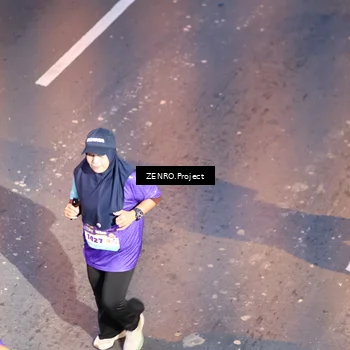 Runner Photo 8189215