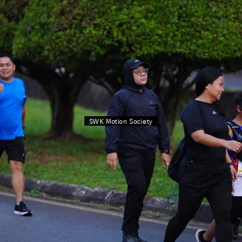 Runner Photo 8189252